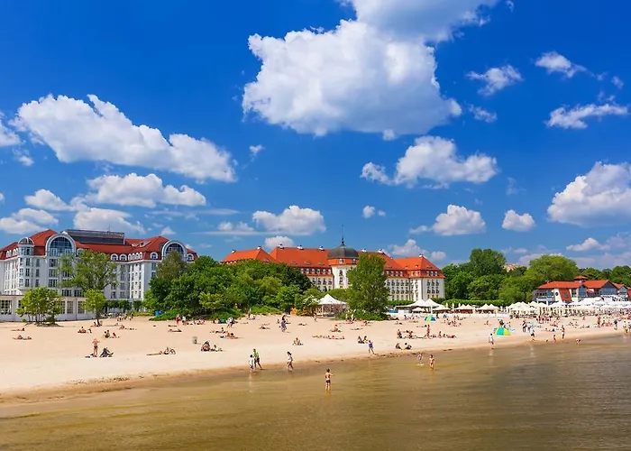 Sanhaus - Sailor - Dla Par 2 Minuty Od Plazy